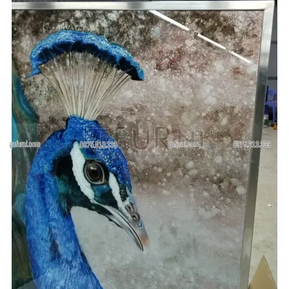 Tranh Gương Vẽ Ngược Dát Lá Đồng - Lá Bạc Sang Trọng Với họa Tiết Chim Công